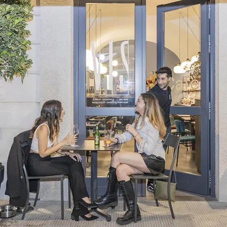 Vis Urban Suites&spa 4*