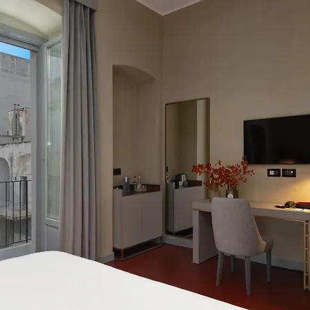 Vis Urban Suites&spa アパートホテル バーリ