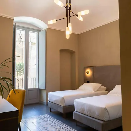 Vis Urban Suites&spa 4* バーリ