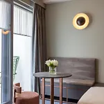 Aparthotel Vis Urban & - Boutique Bari