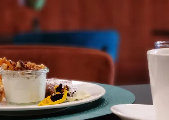 Apartahotel Vis Urban & - Boutique Bari